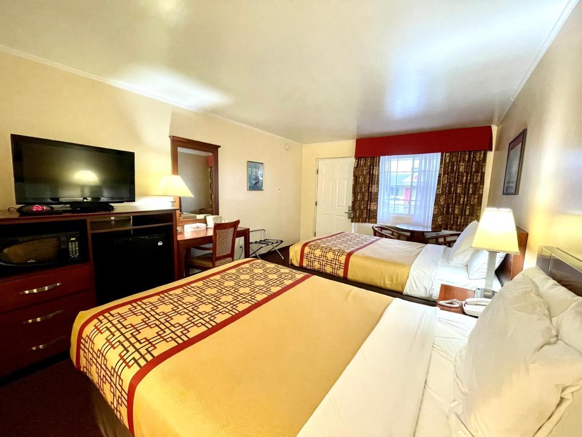 Passport Inn Somers Point - サマーズ・ポイント エクステリア 写真